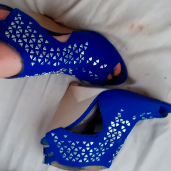 RACHEL Rachel Roy Shoes - Size 8 rachel wedges